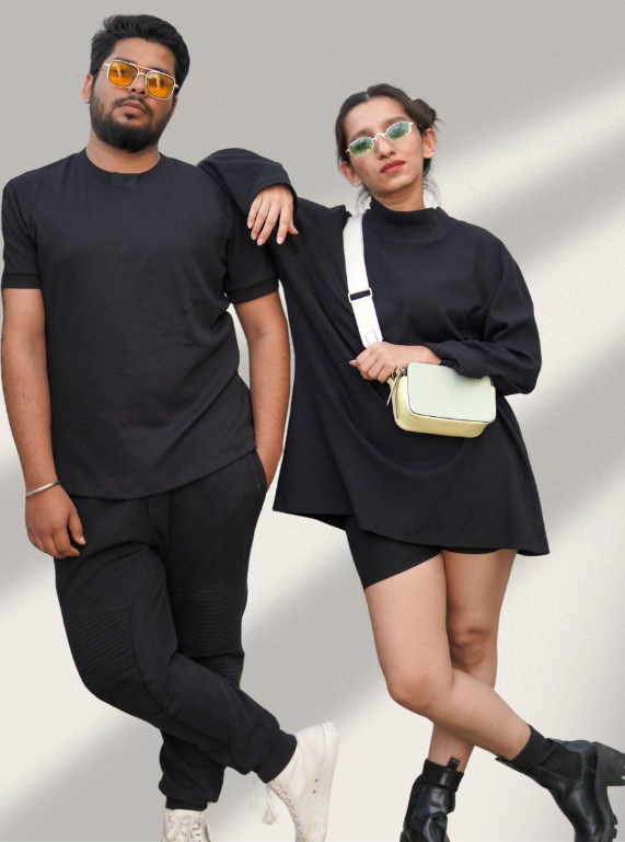 Onfleek: la camiseta con cuello redondo con un toque - Unisex
