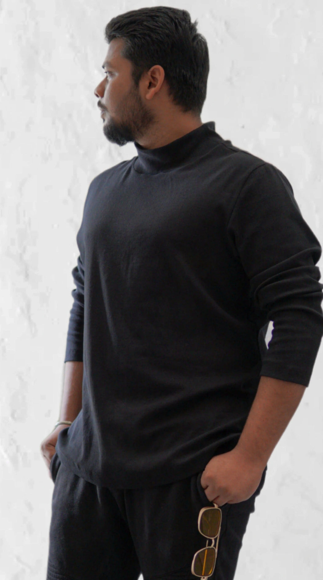 Timeless Turtleneck T-shirt- Men