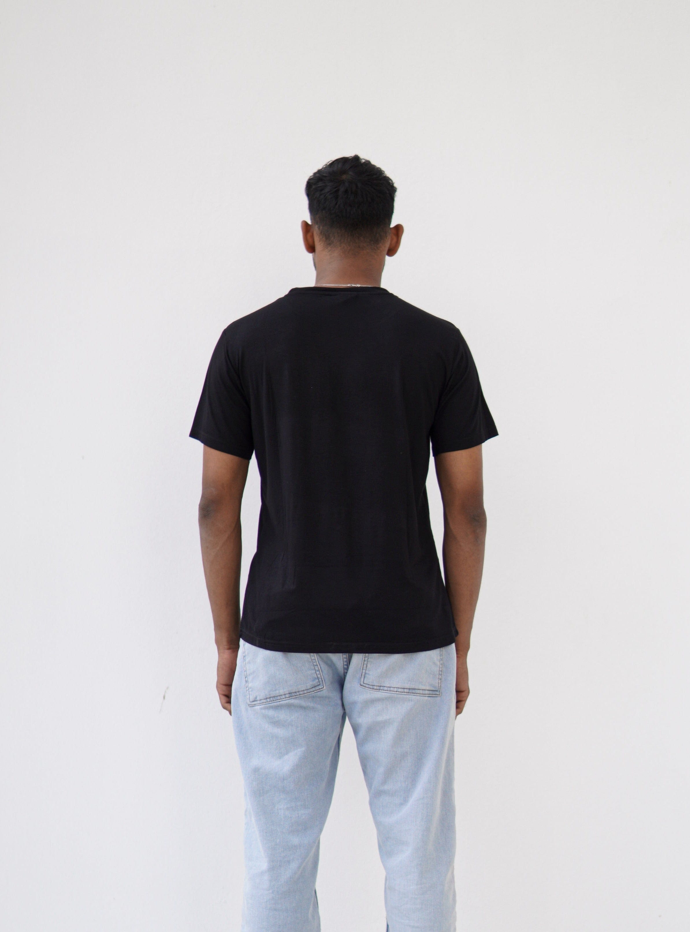 Minimal Crew Neck T-shirt - Men