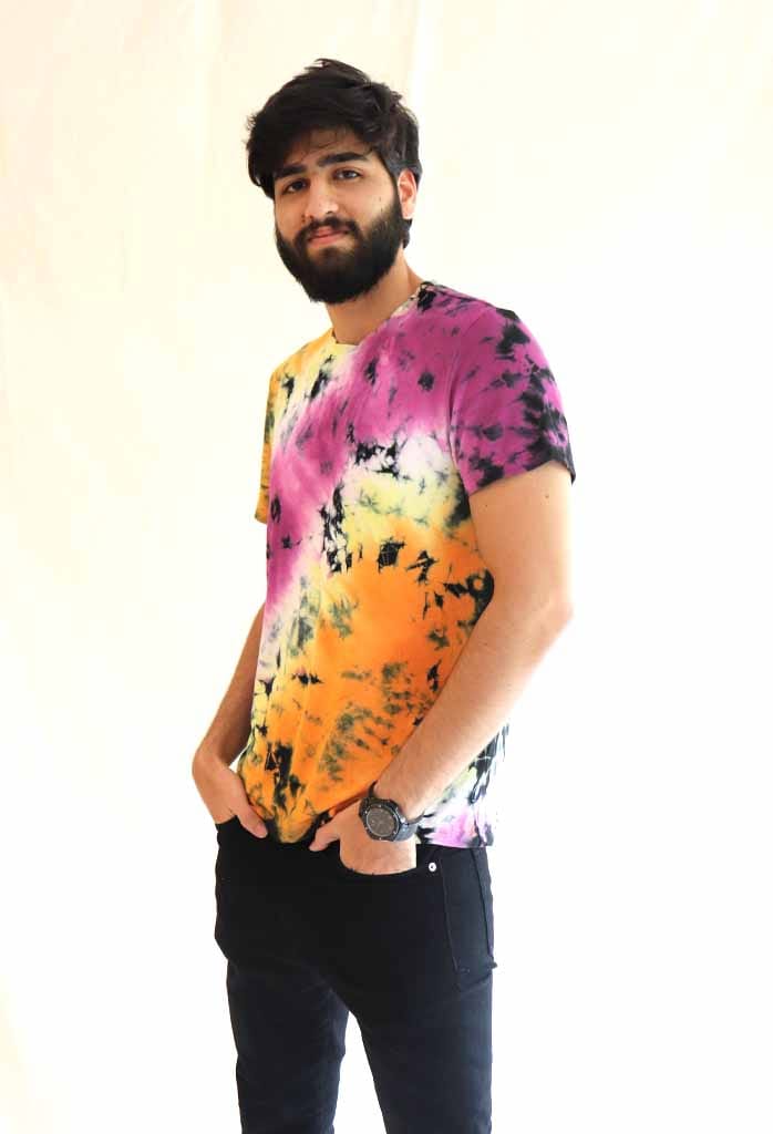 Colourful bomb dye T-shirt